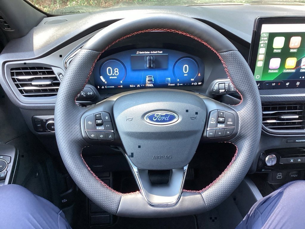 New 2025 Ford Escape ST-Line Elite image 43