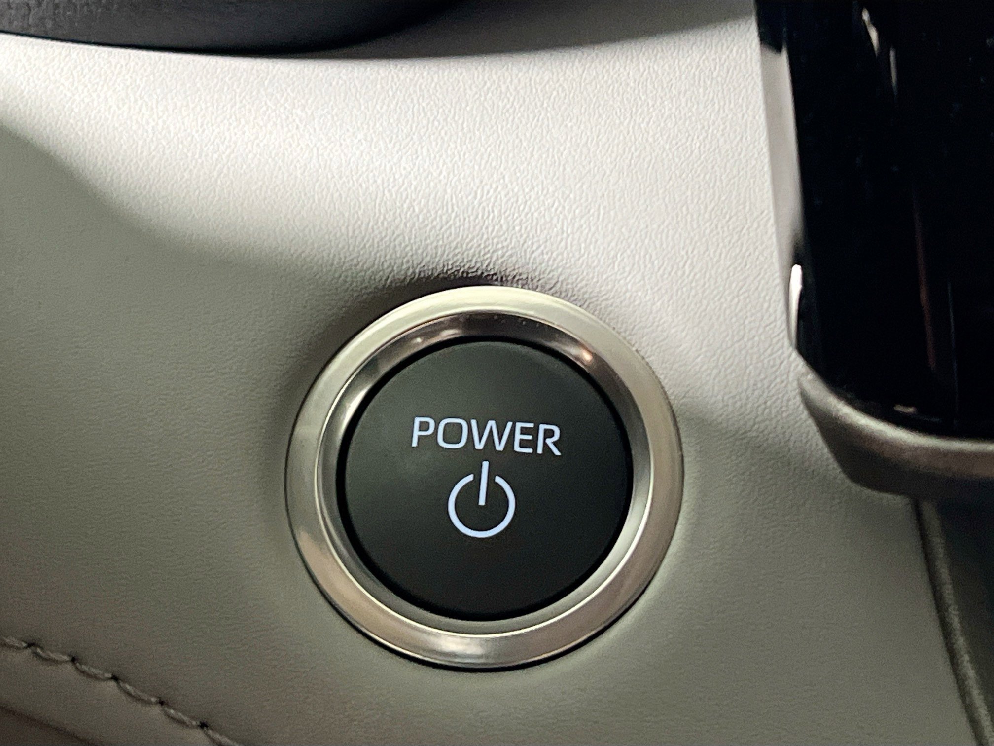 New 2026 Toyota Highlander Limited image 24