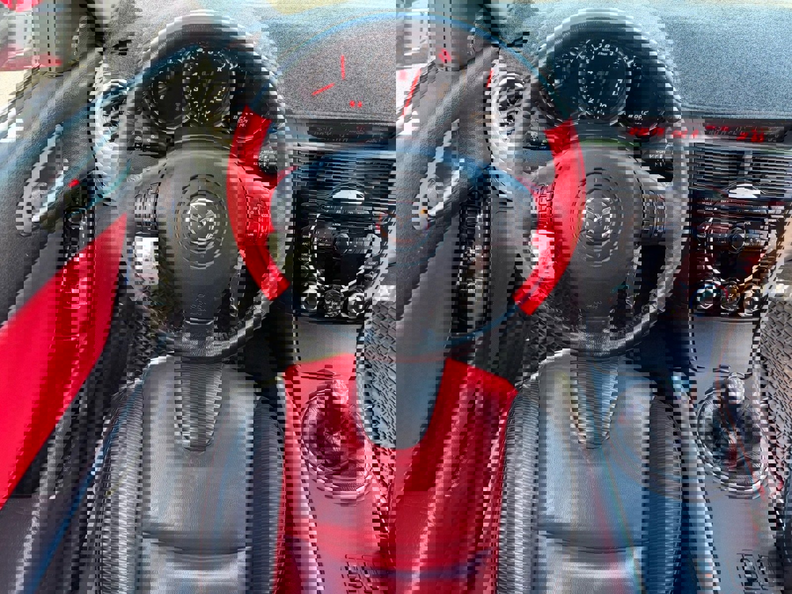 Used 2004 MAZDA RX-8 w/ MT Grand Touring Pkg image 13