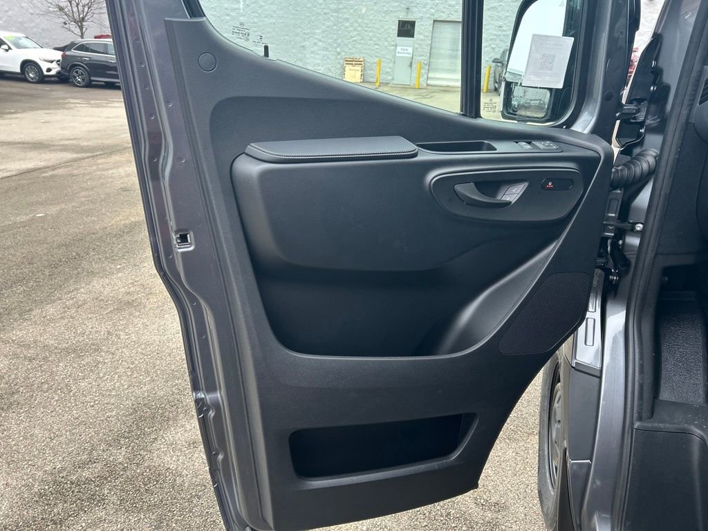 New 2026 Mercedes-Benz Sprinter 2500 image 10