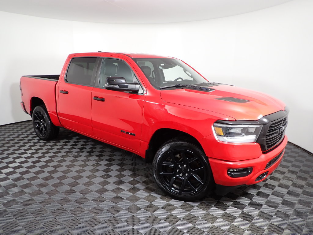 Used 2023 RAM 1500 Laramie AWD/4WD image 9