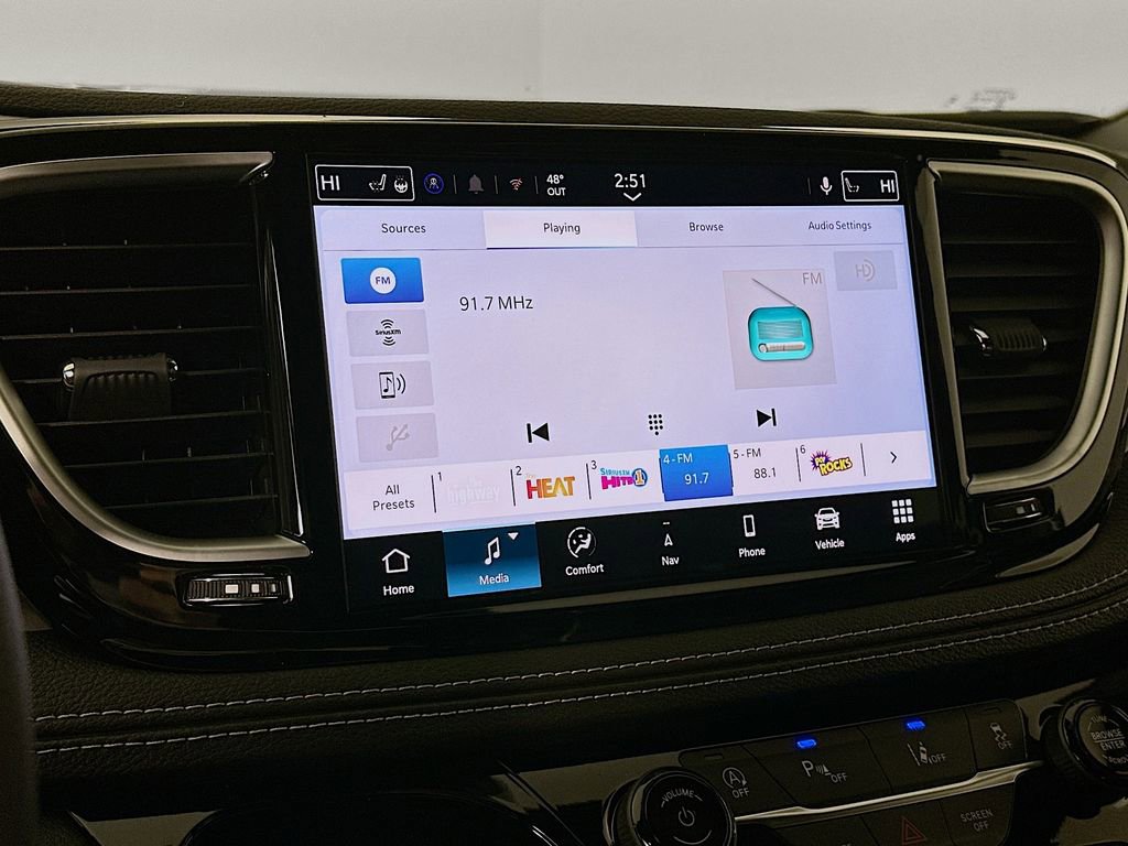 New 2026 Chrysler Pacifica Limited w/ S Appearance Package image 20