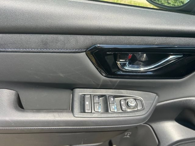 Used 2025 Subaru Forester Limited AWD/4WD image 16