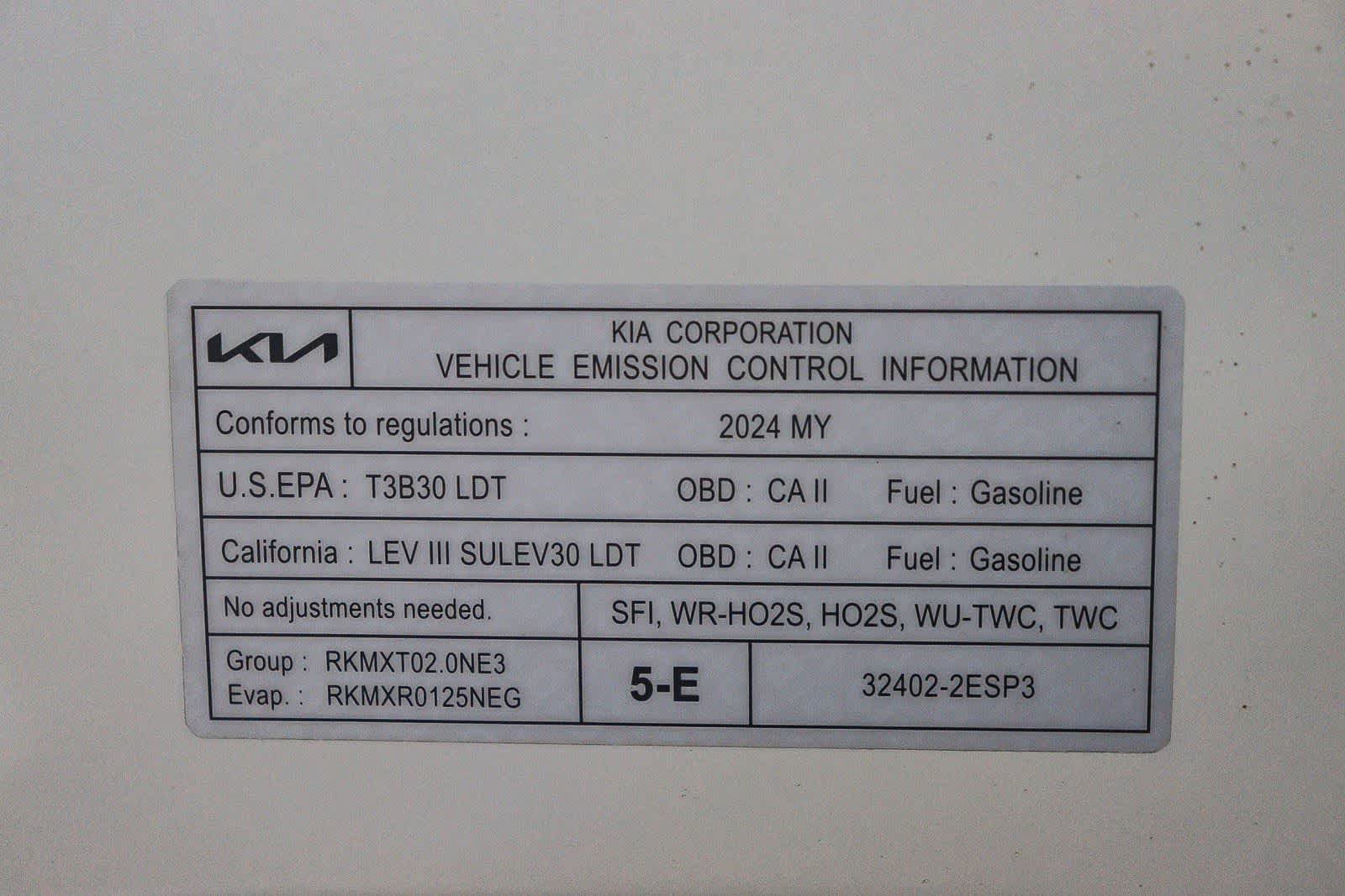 Used 2024 Kia Seltos EX FWD image 27
