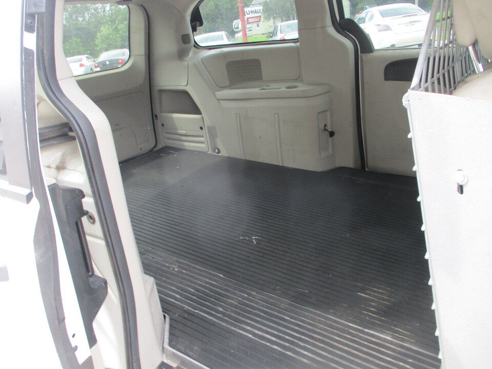 Used 2013 RAM C/V Tradesman FWD image 21