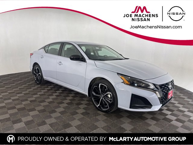 Used 2023 Nissan Altima 2.5 SR