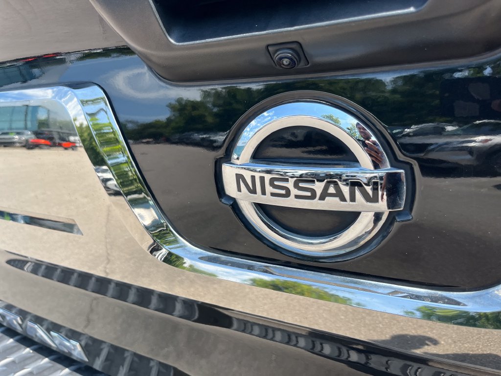 Used 2019 Nissan Titan Platinum Reserve AWD/4WD image 43