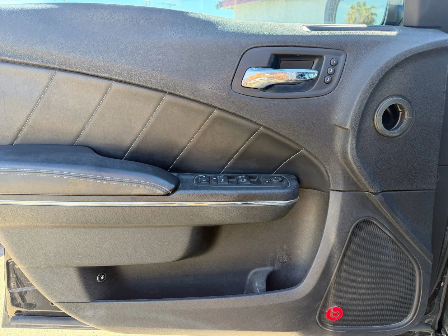 Used 2014 Dodge Charger R/T RWD image 9