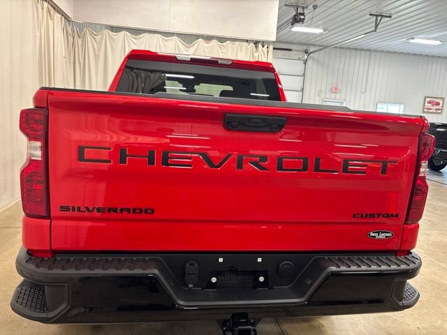 New 2026 Chevrolet Silverado 1500 Custom Trail Boss w/ Dark Appearance Package AWD/4WD image 5