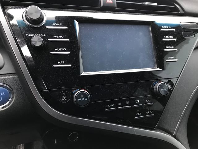 Used 2019 Toyota Camry SE image 6