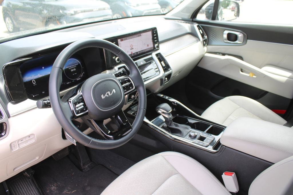 Certified 2023 Kia Sorento SX AWD/4WD image 23