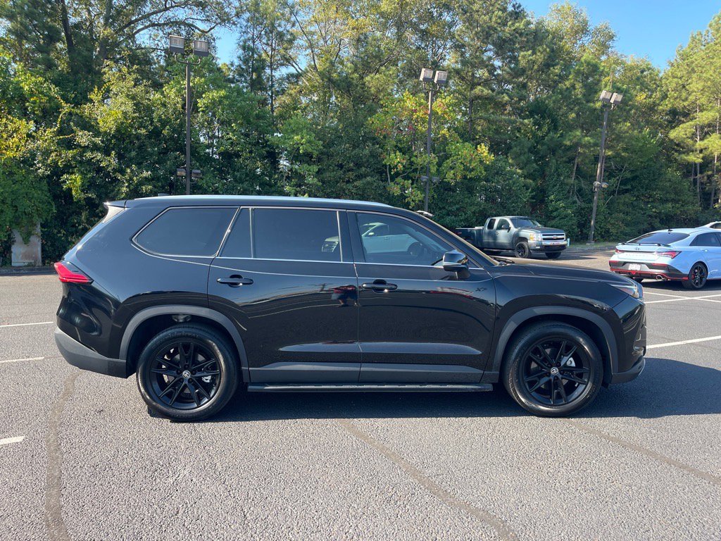 Used 2024 Toyota Grand Highlander Limited image 21