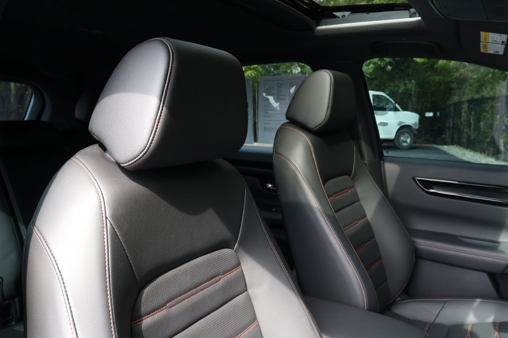 Used 2026 Honda CR-V Sport Touring image 40