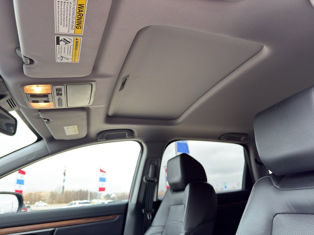 Used 2018 Honda CR-V Touring image 12