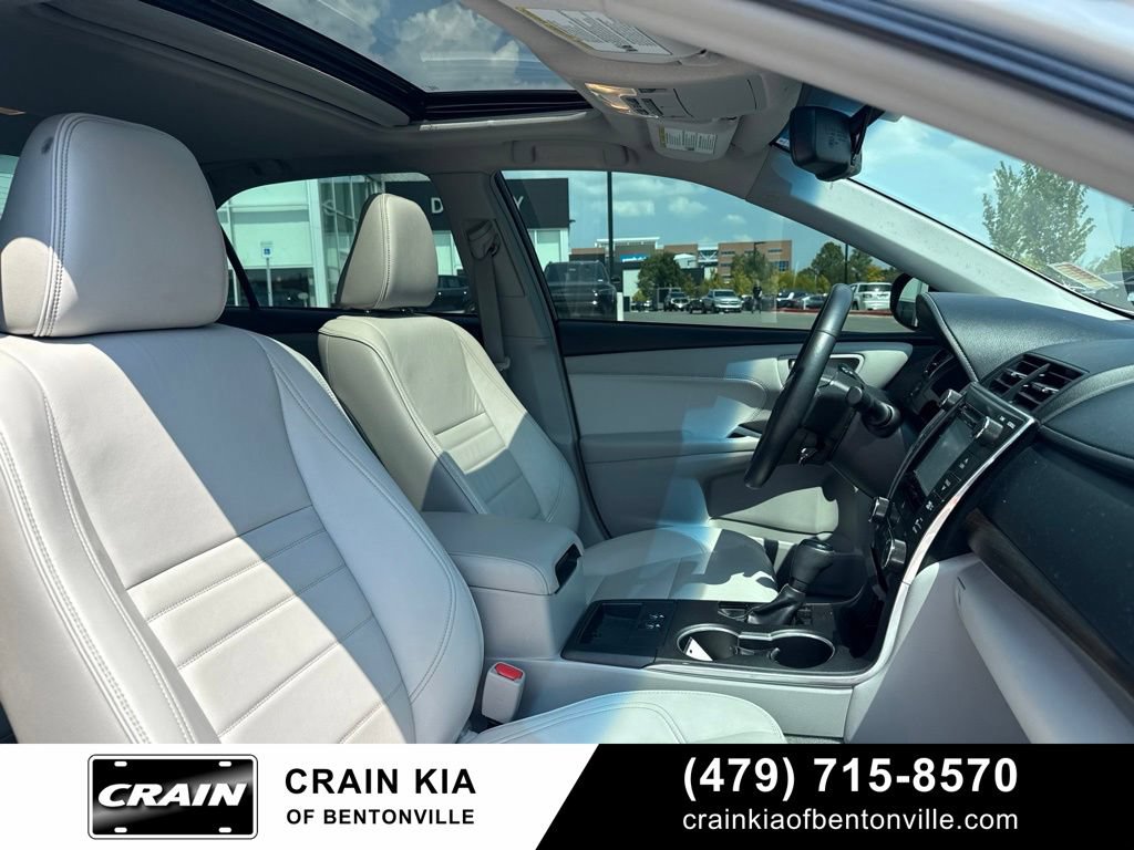 Used 2015 Toyota Camry XLE FWD image 8