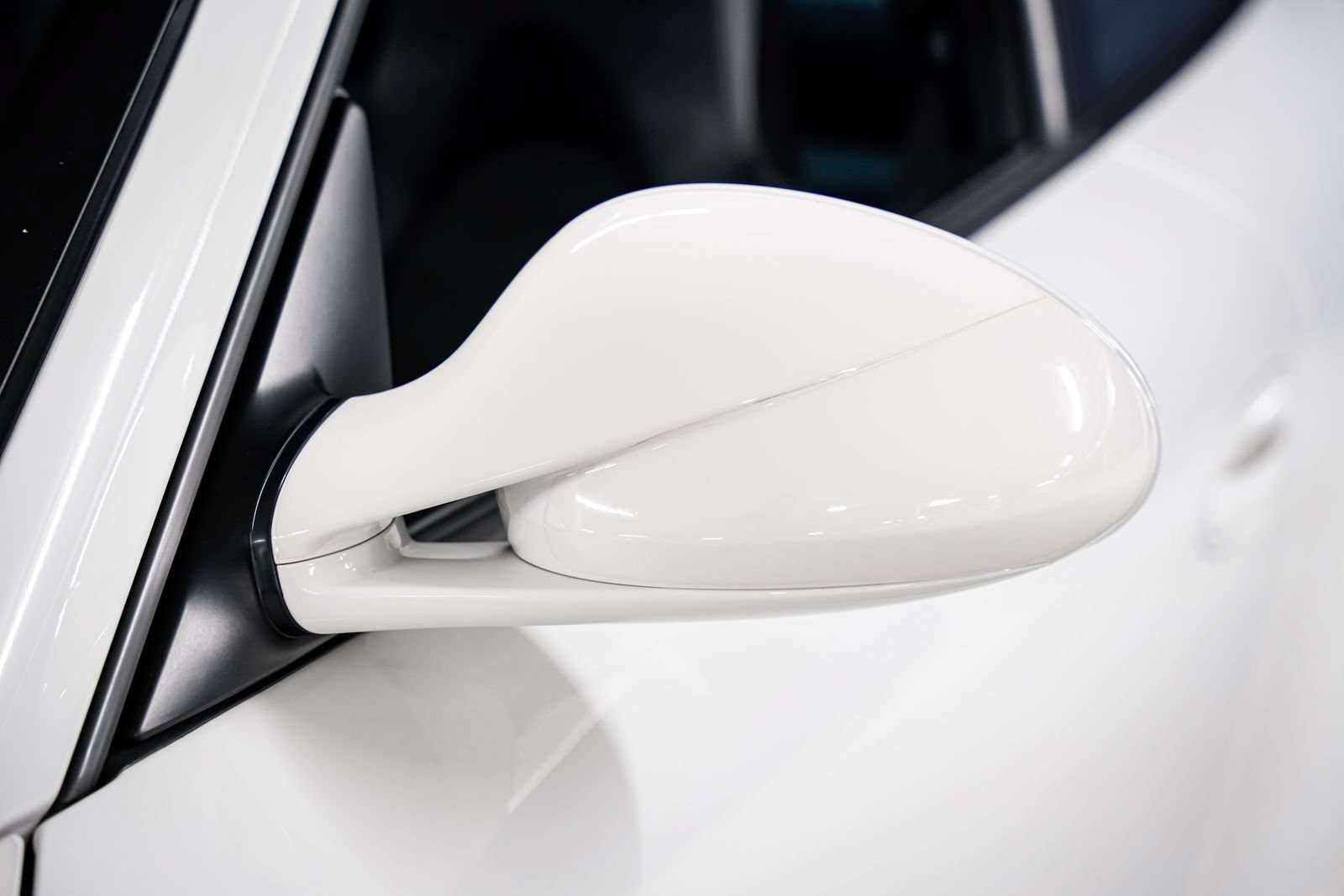 Used 2010 Porsche 911 GT3 RWD image 30