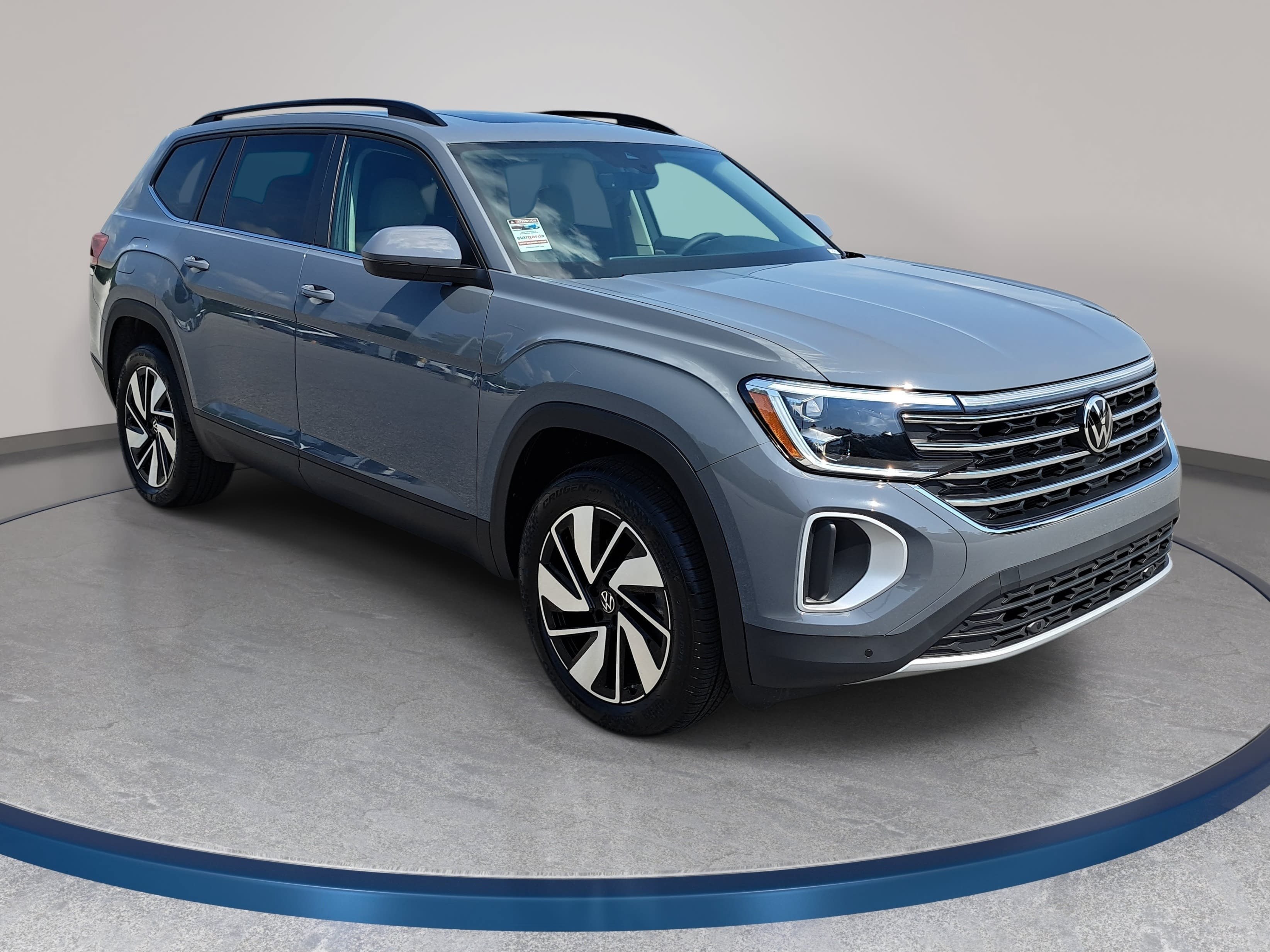 New 2026 Volkswagen Atlas SE FWD image 3
