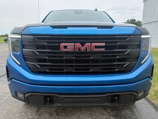 Used 2022 GMC Sierra 1500 Elevation AWD/4WD image 7