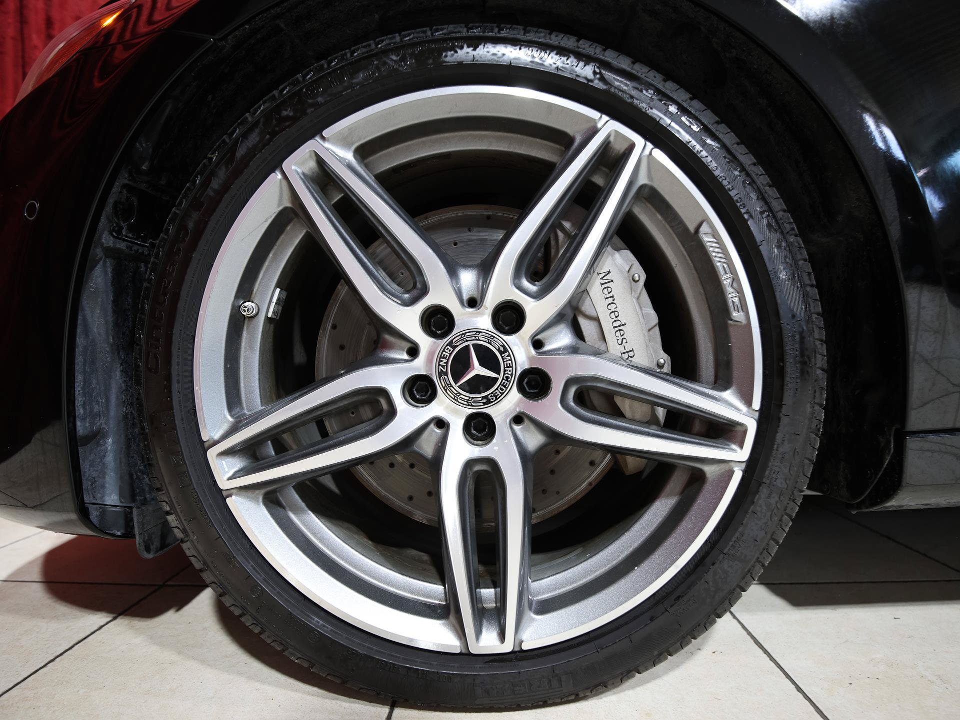 Used 2019 Mercedes-Benz E 300 image 7