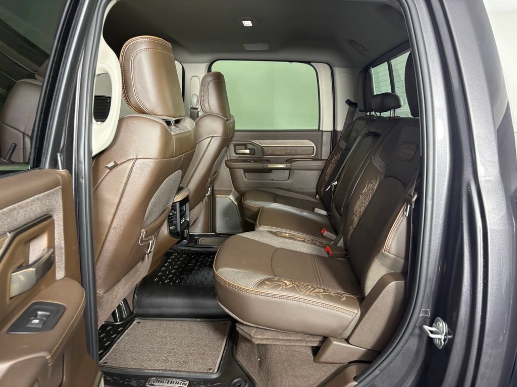 Used 2025 RAM 2500 Limited AWD/4WD image 28