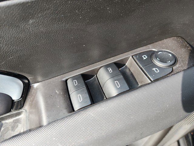 Used 2025 Chevrolet Colorado Z71 w/ Technology Package image 33