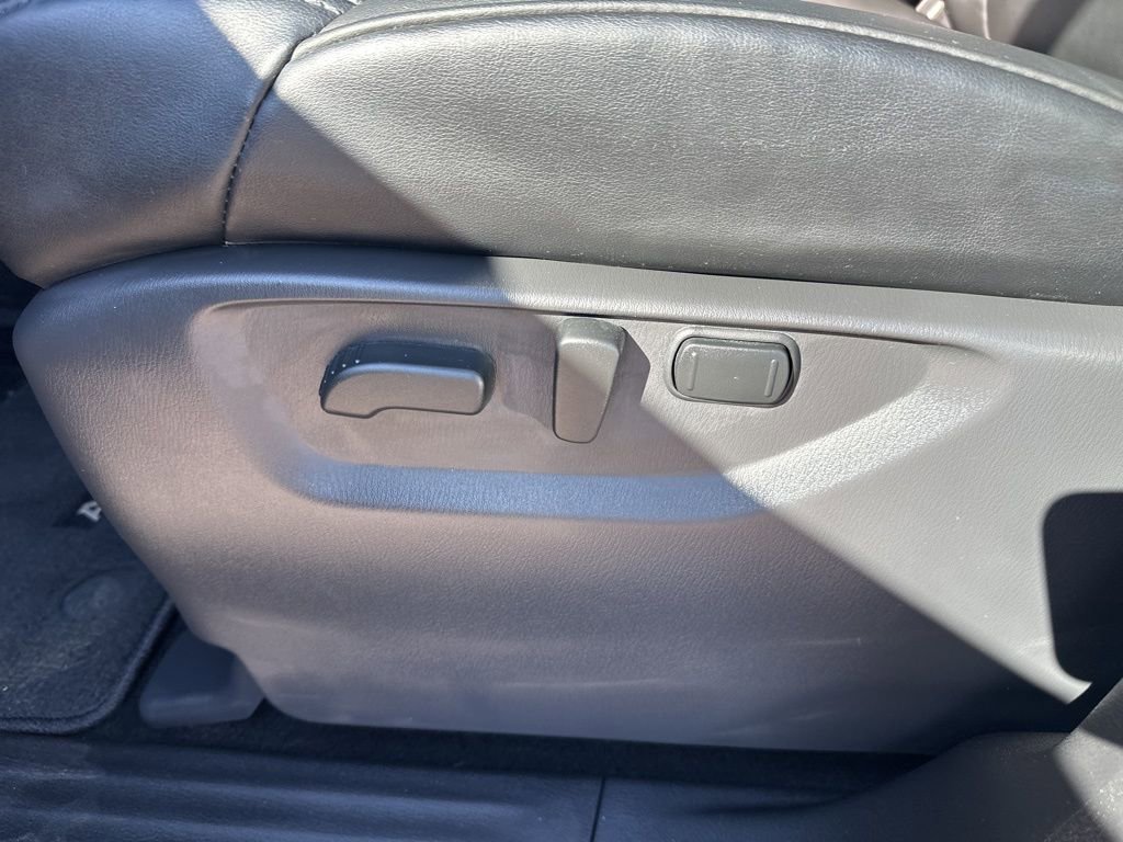 Used 2024 Nissan Armada SV w/ Cargo Package image 17