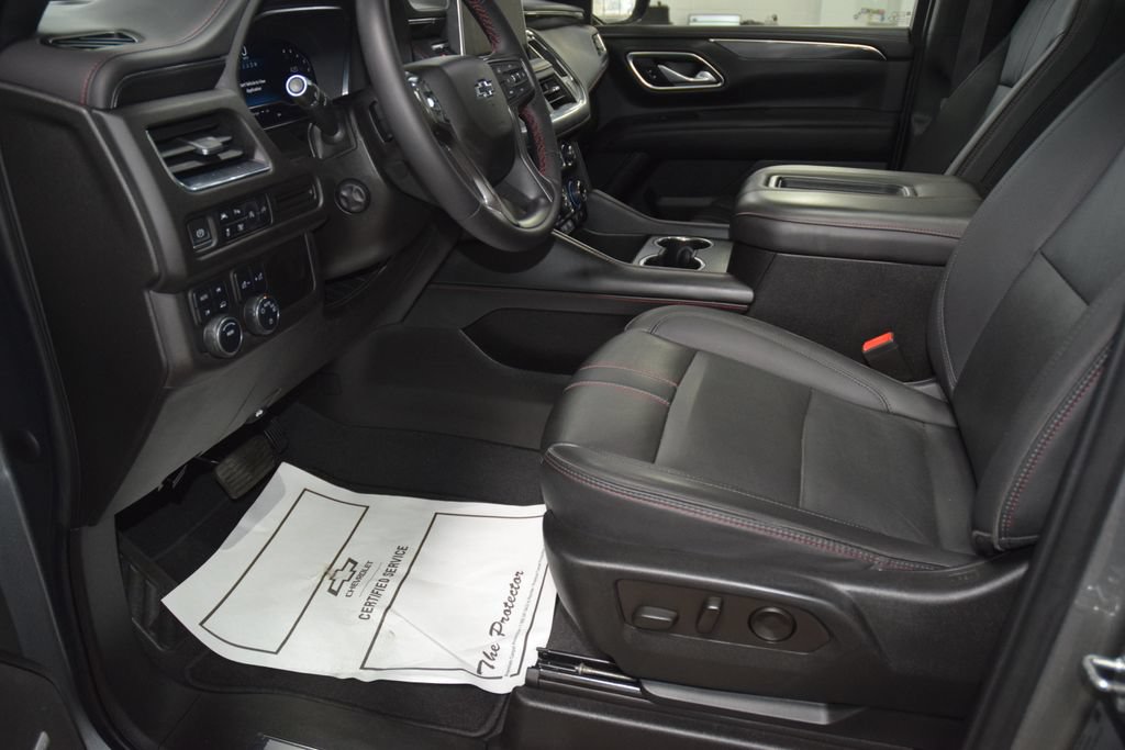Used 2022 Chevrolet Tahoe RST w/ Sport Performance Package AWD/4WD image 40