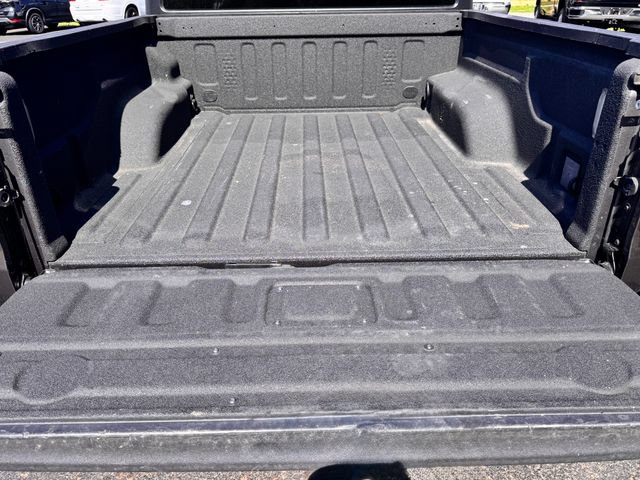 Used 2021 Jeep Gladiator Overland AWD/4WD image 6