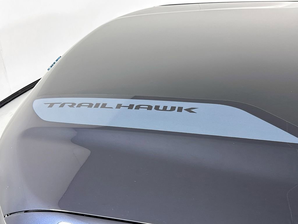 Used 2023 Jeep Grand Cherokee Trailhawk w/ Advanced Protech Group II AWD/4WD image 10