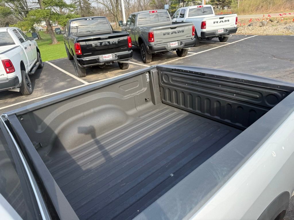 Used 2017 RAM 1500 Express image 38