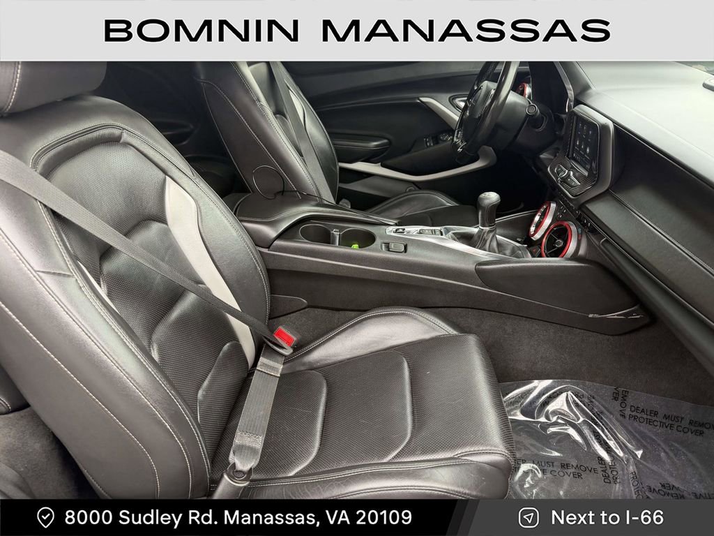 Used 2019 Chevrolet Camaro LT image 9