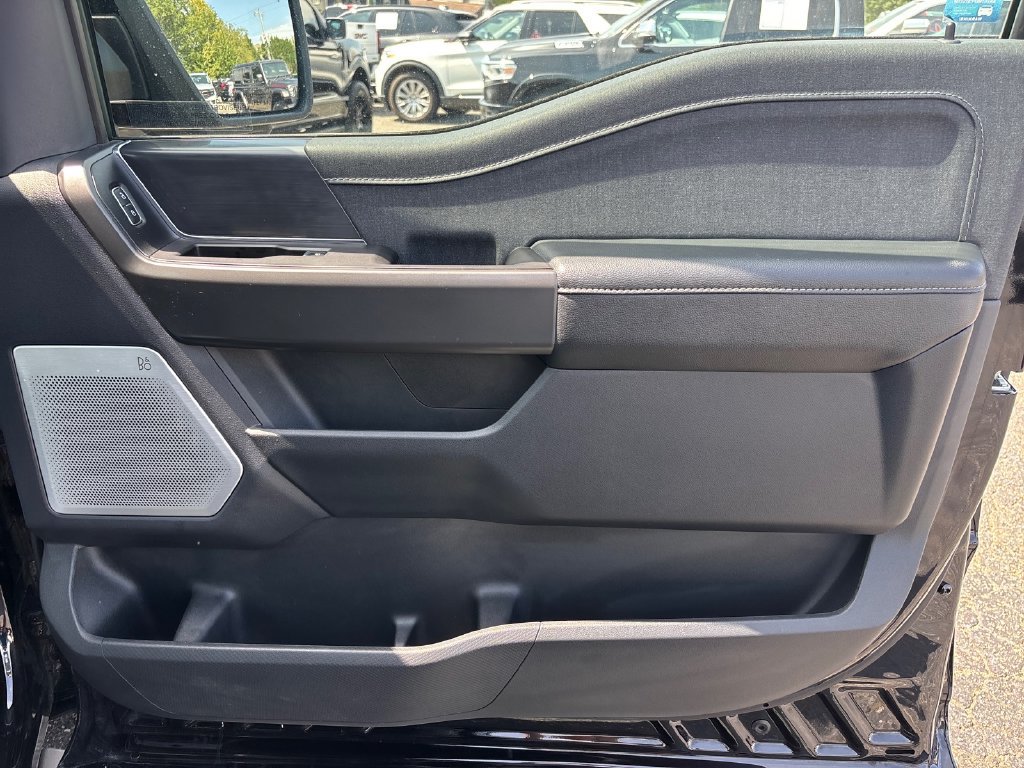 Used 2024 Ford F150 Lariat w/ Equipment Group 502A High AWD/4WD image 15