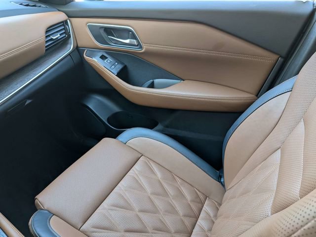 New 2026 Nissan Rogue Platinum w/ Platinum Premium Package image 16