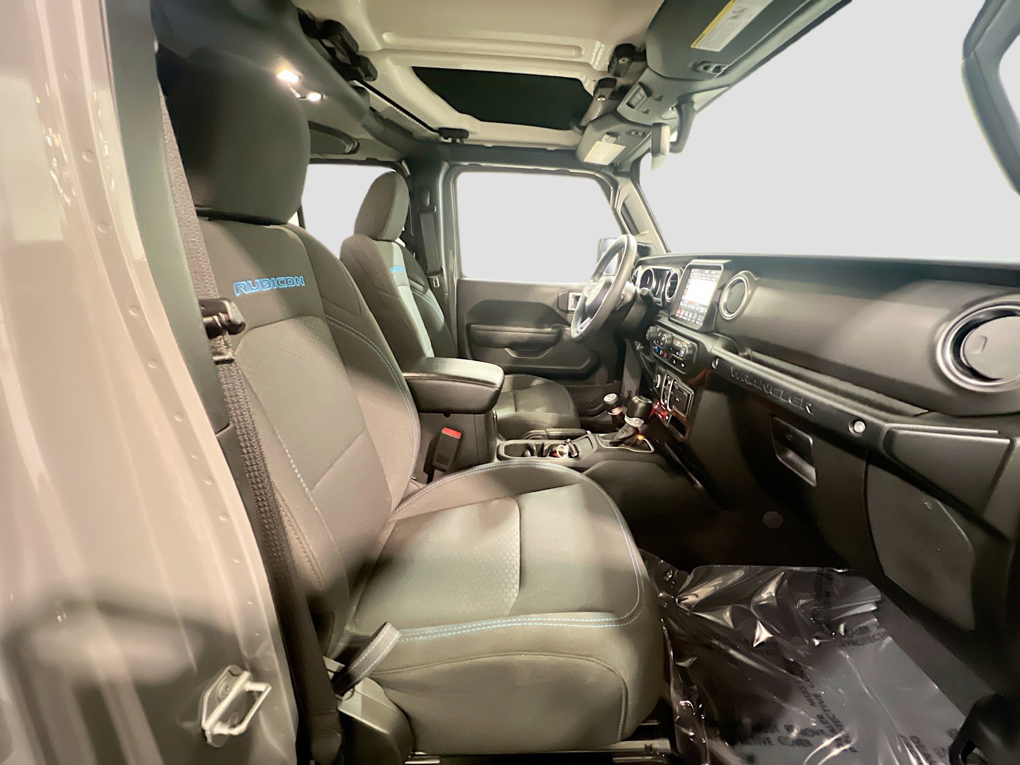 Used 2023 Jeep Wrangler Unlimited Rubicon 4xe image 21