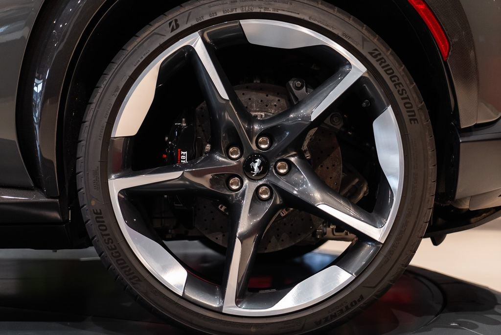 Certified 2025 Ferrari Purosangue AWD/4WD image 14