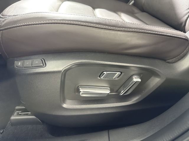 Used 2025 MAZDA CX-5 Signature image 19