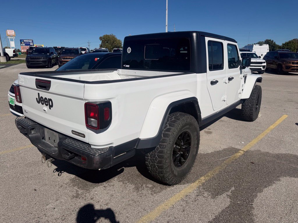 Used 2023 Jeep Gladiator Sport AWD/4WD image 8