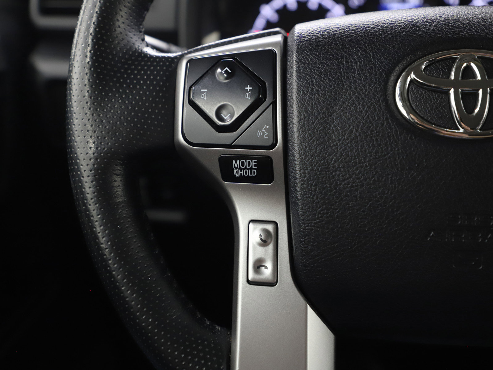 Used 2023 Toyota 4Runner SR5 Premium AWD/4WD image 26