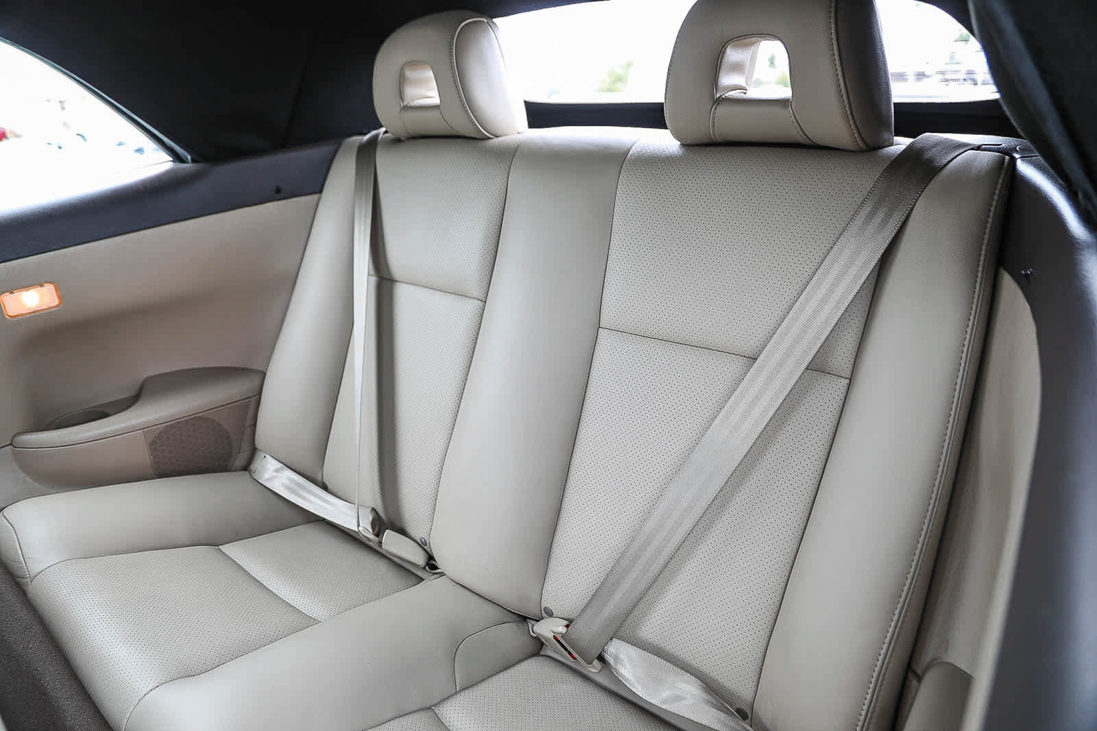 Used 2008 Toyota Solara SLE FWD image 19