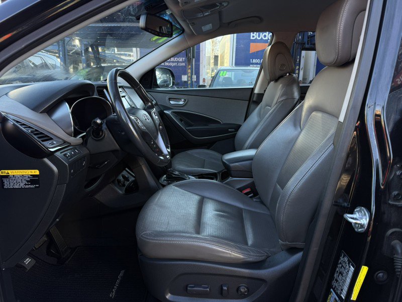 Used 2014 Hyundai Santa Fe GLS image 15