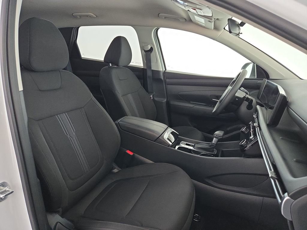 Used 2025 Hyundai Tucson SEL FWD image 33