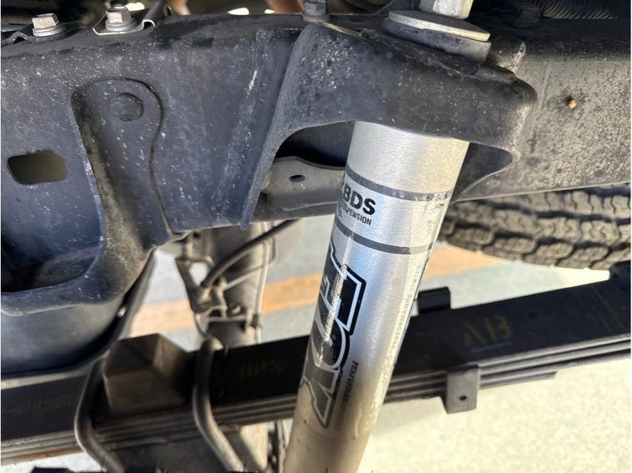 Used 2017 Toyota Tacoma TRD Off-Road image 10