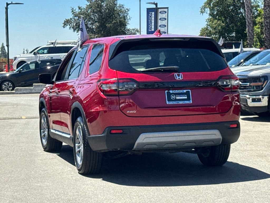 Used 2025 Honda Pilot EX-L image 10