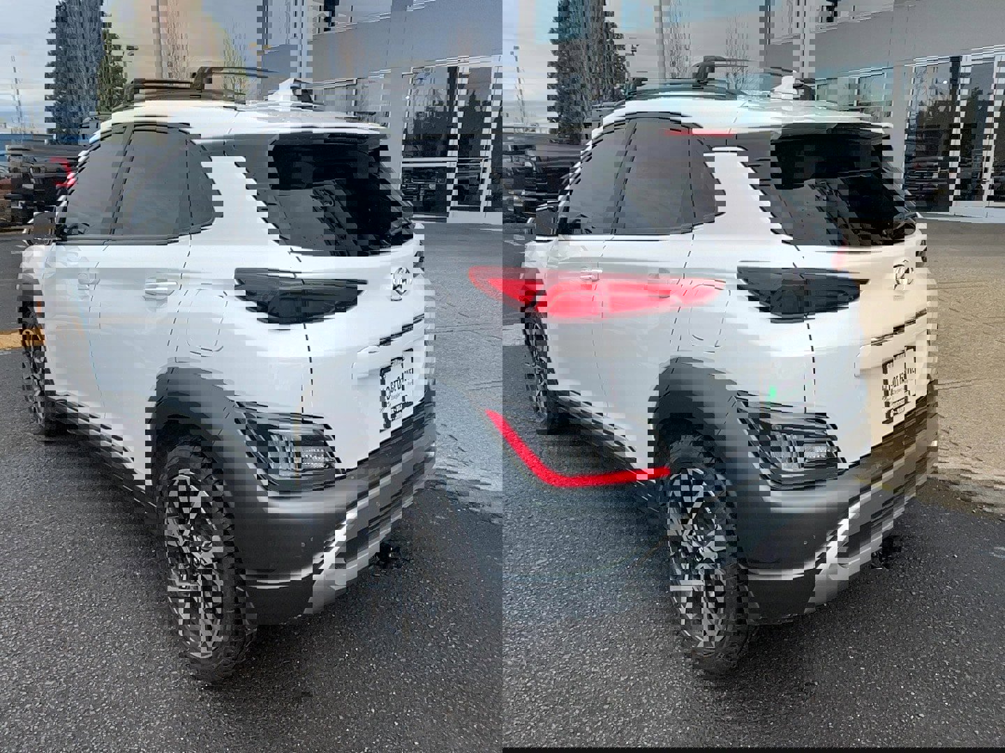 Used 2023 Hyundai Kona Limited image 8