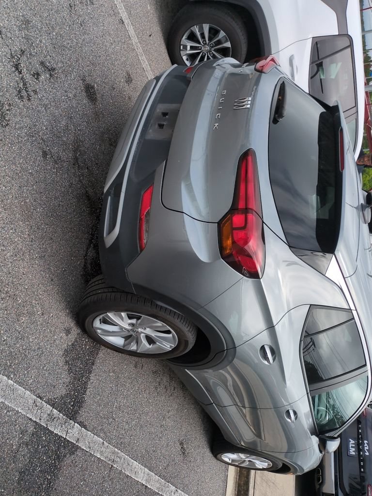 Used 2025 Buick Encore GX Preferred FWD image 4