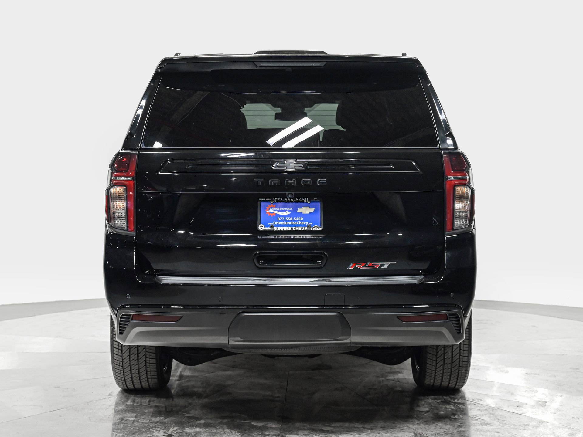 Used 2023 Chevrolet Tahoe RST w/ Luxury Package image 5