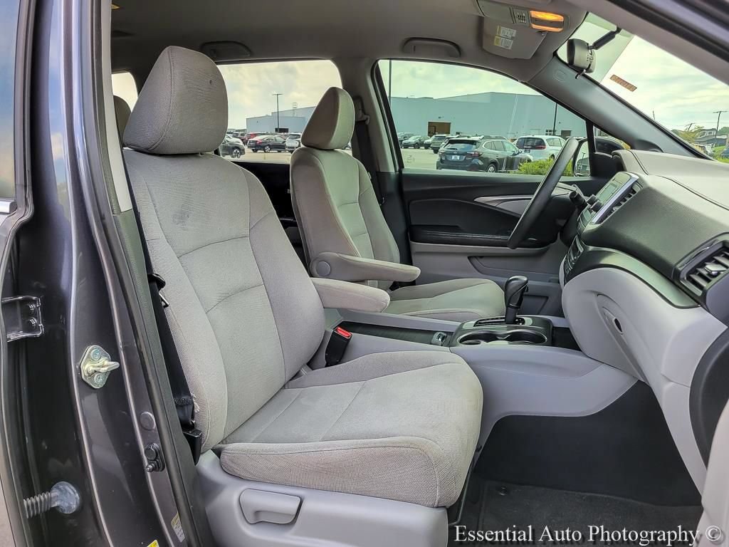 Used 2016 Honda Pilot LX image 30