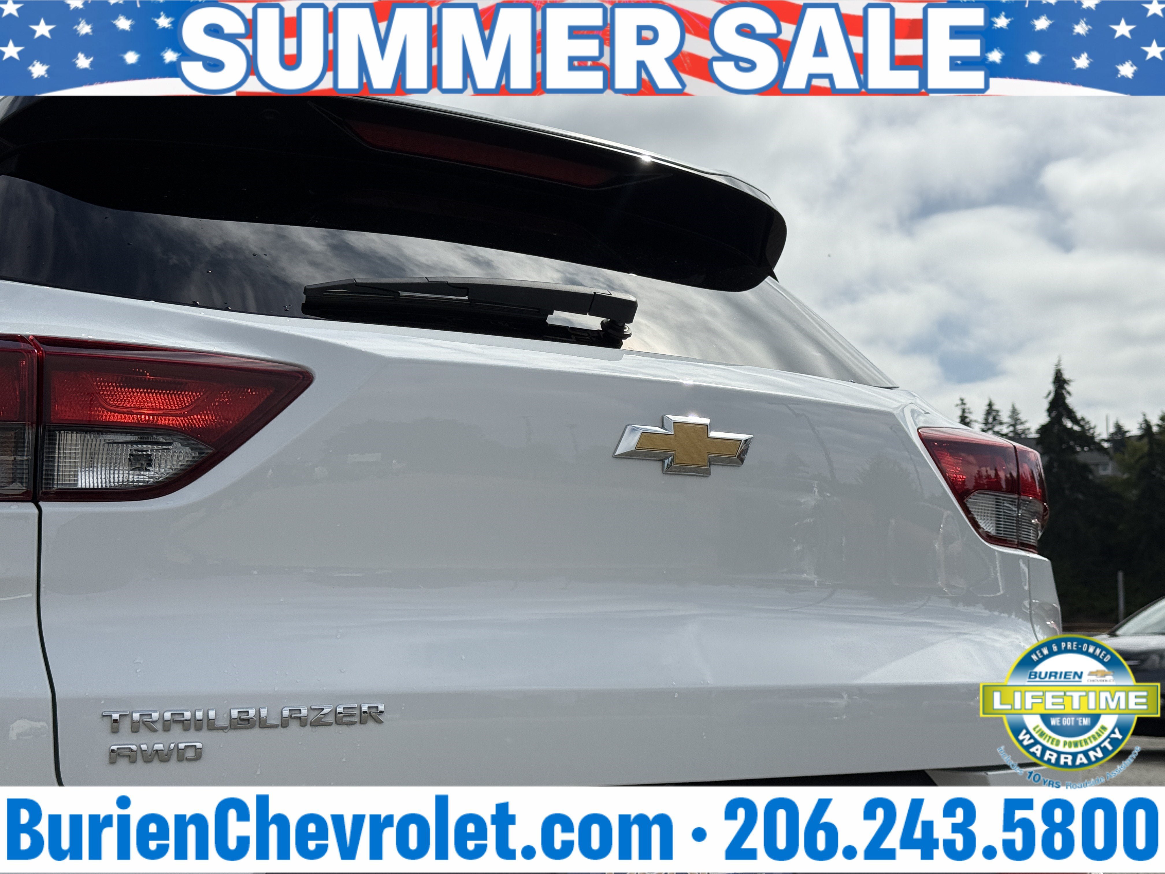 Used 2025 Chevrolet TrailBlazer LT AWD/4WD image 35