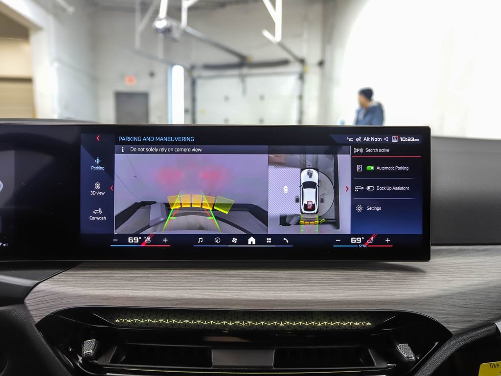 Used 2025 BMW i4 M50 w/ Premium Package AWD/4WD image 18