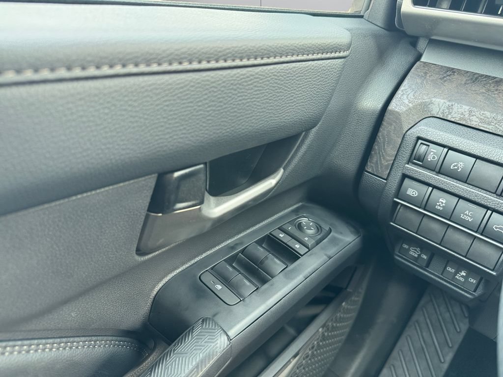 New 2026 Toyota Tacoma Limited AWD/4WD image 11
